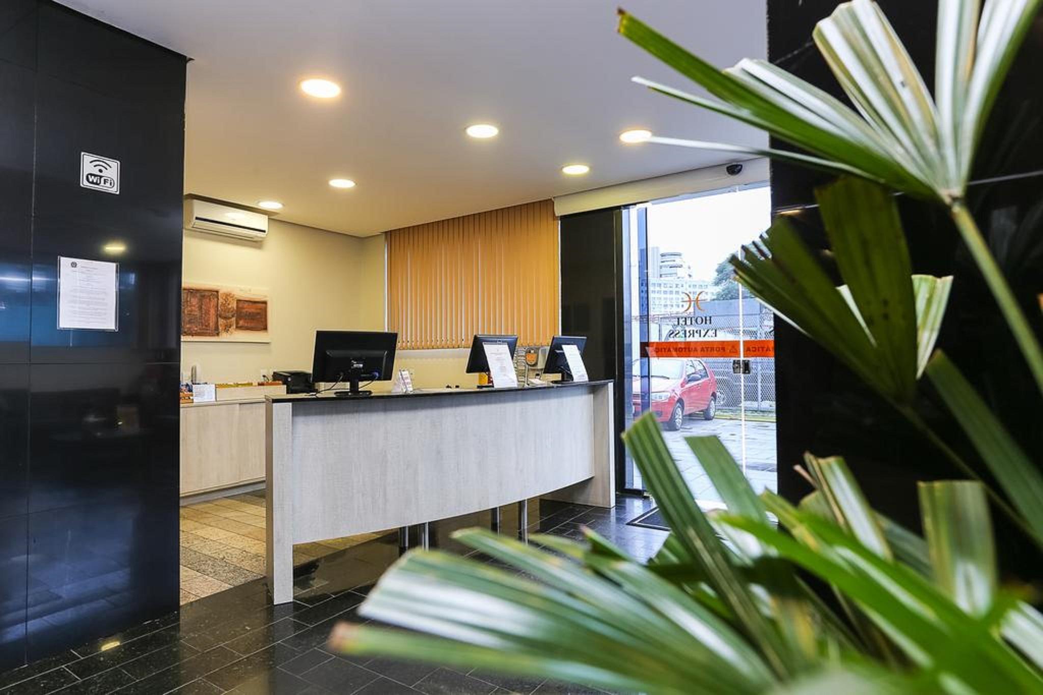 Express Rodoviária Hotel 3*
